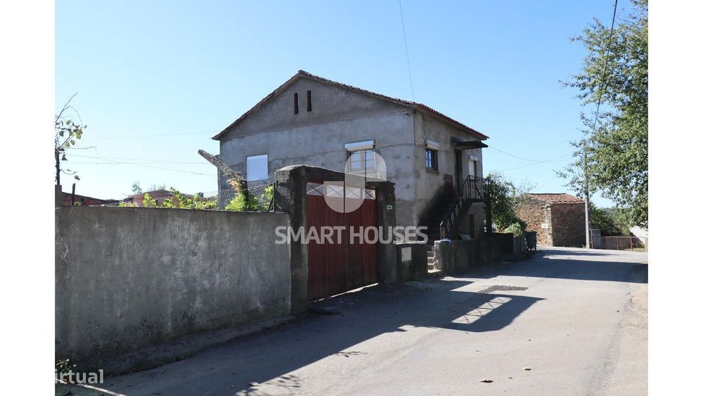 Moradia T2+1 Meda de Mouros c/ terreno