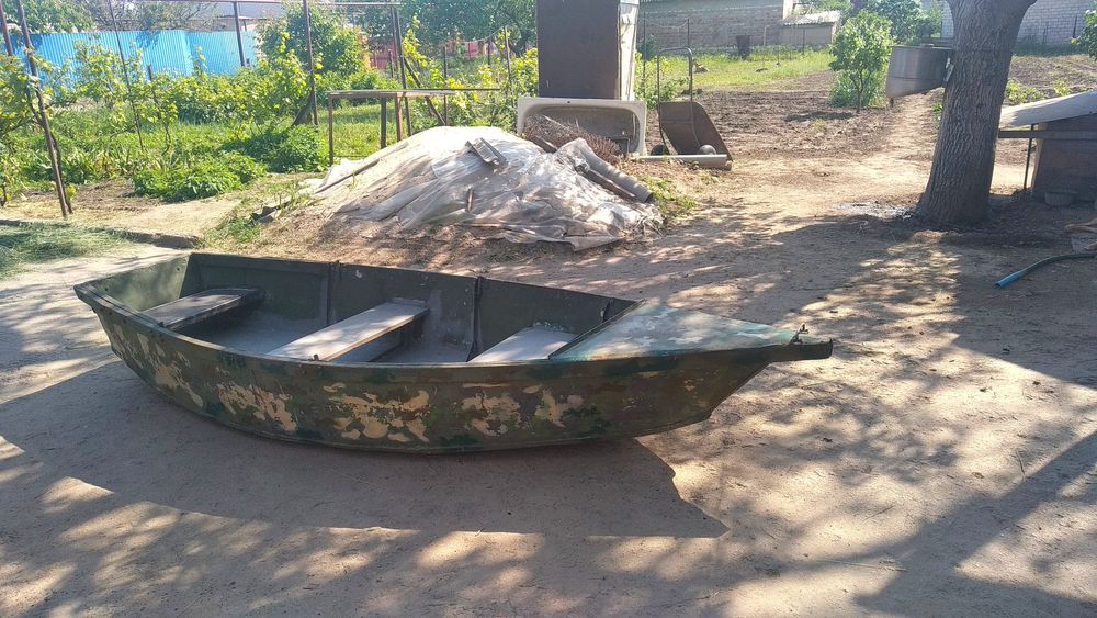 Продам лодку алюміній