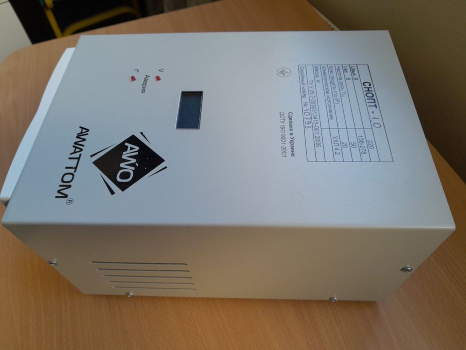 Стабилизатор напряжения СИМИСТОРНЫЙ Awattom СНОПТ 1,0