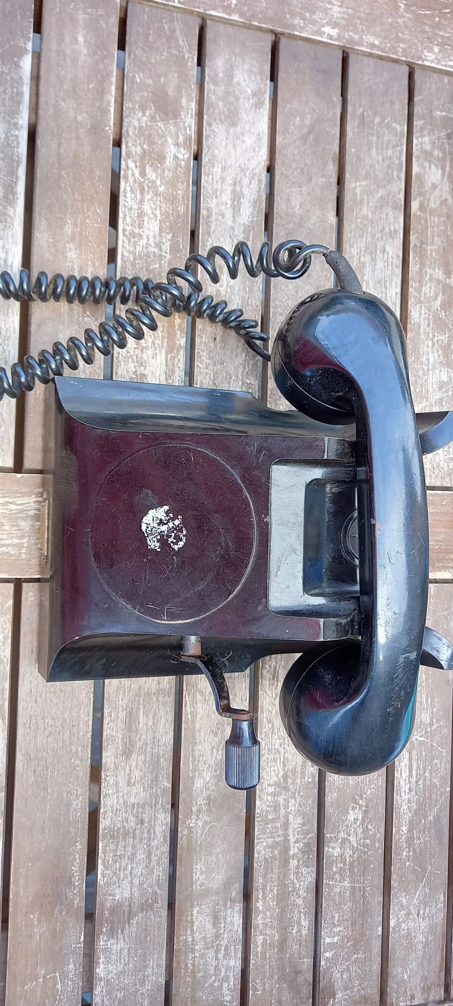 Telefon bakelitowy