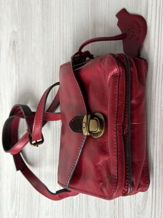 Шкіряна сумка від White Stuff