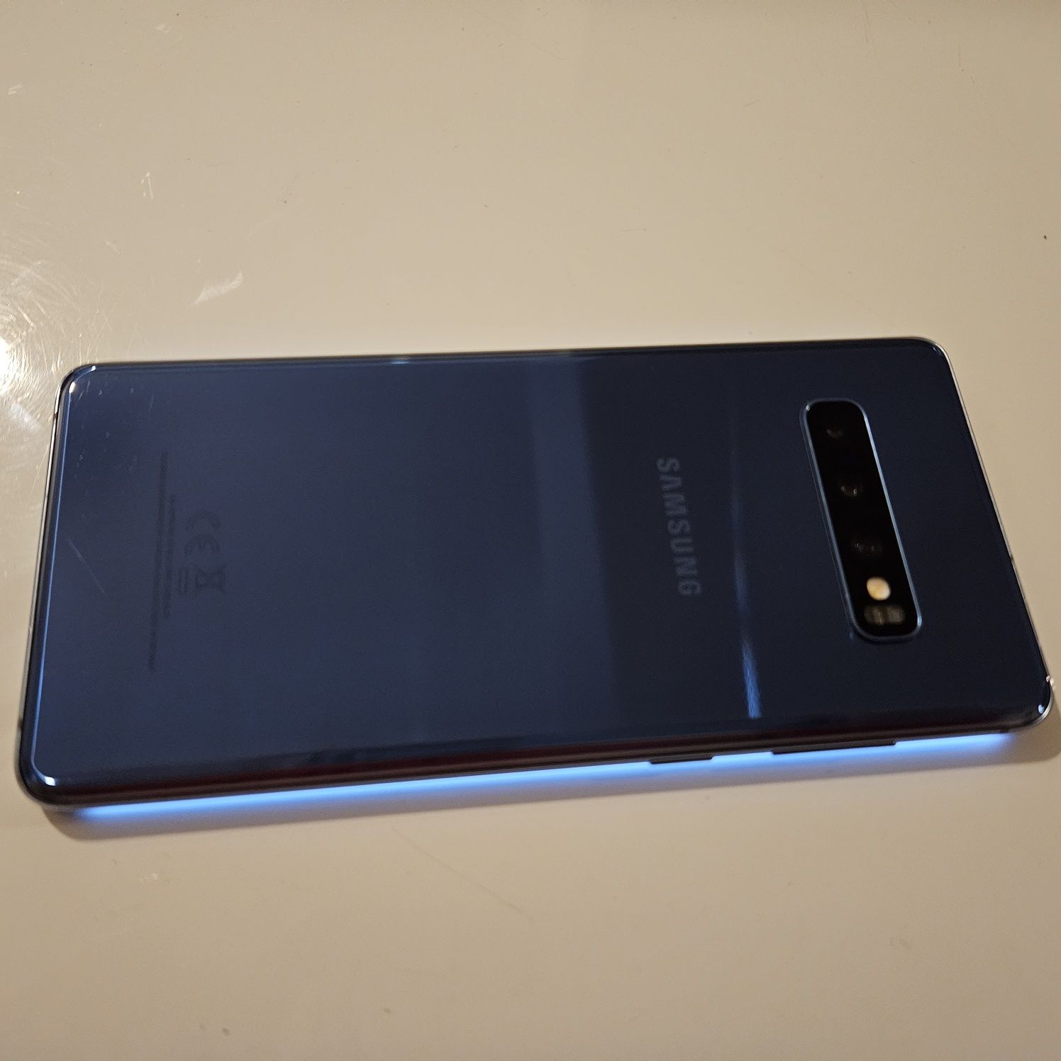 Samsung s10 plus etui pudełko 128mb