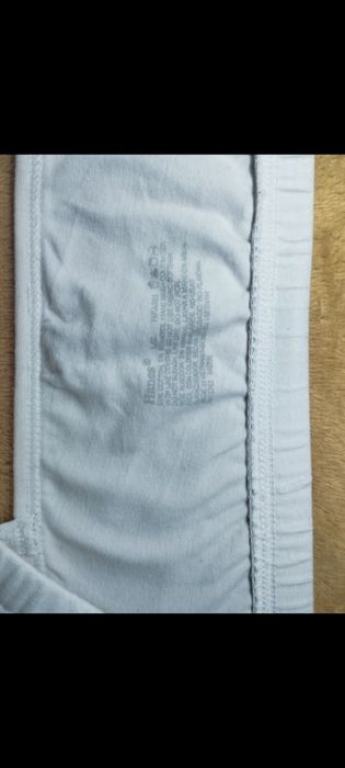 Білий топ, бюст, бралет Hanes