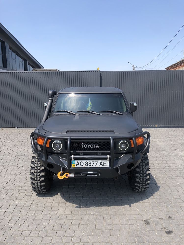 TOYOTA FJ Cruiser Off Road