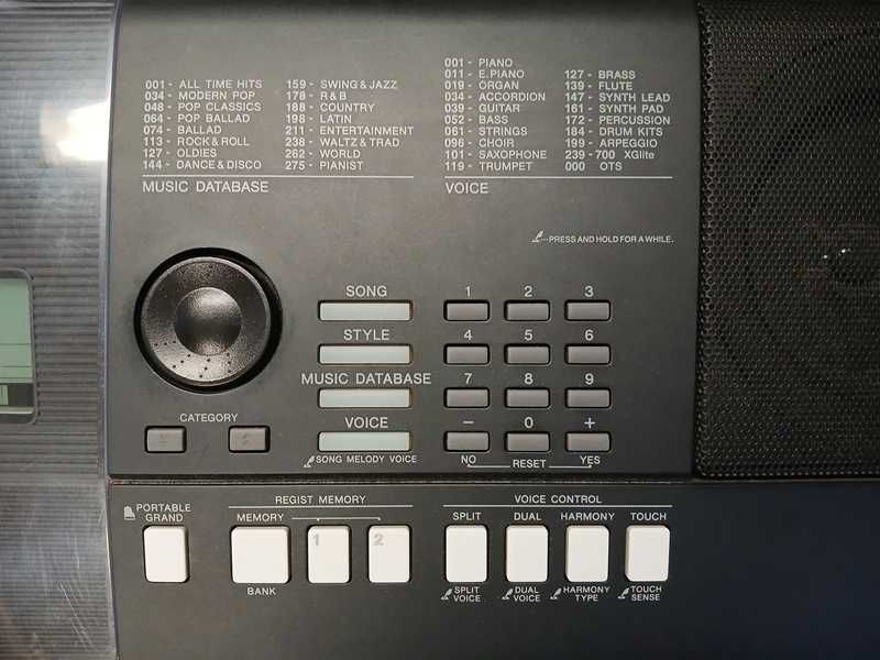 Keyboard Yamaha PSR E- 423