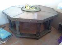 Mesa em cobre e madeira antiga