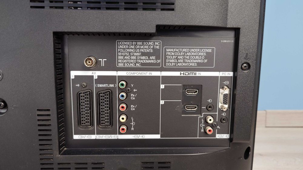 Телевізор Sony KDL-40U4000 (разом із медіаплером)