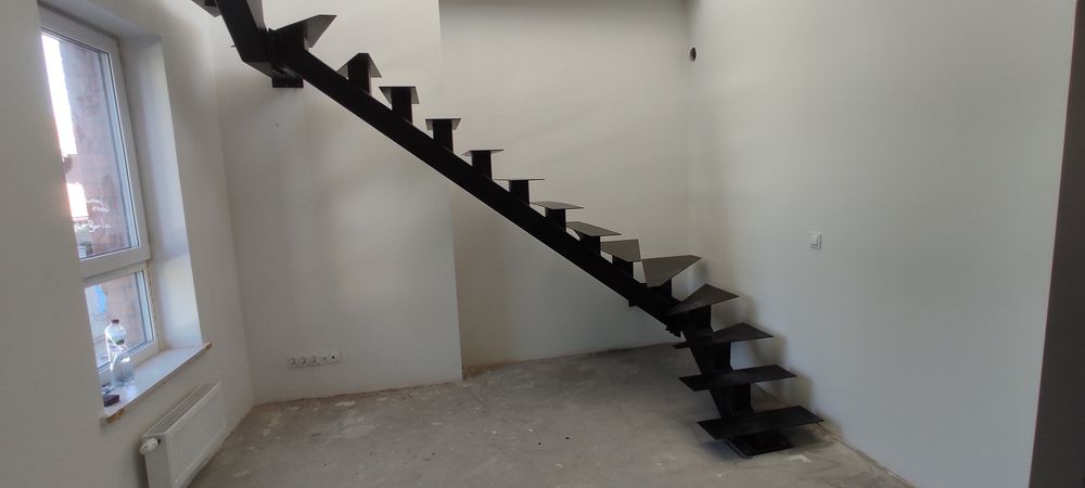 Spawanie ślusarz hale garaże