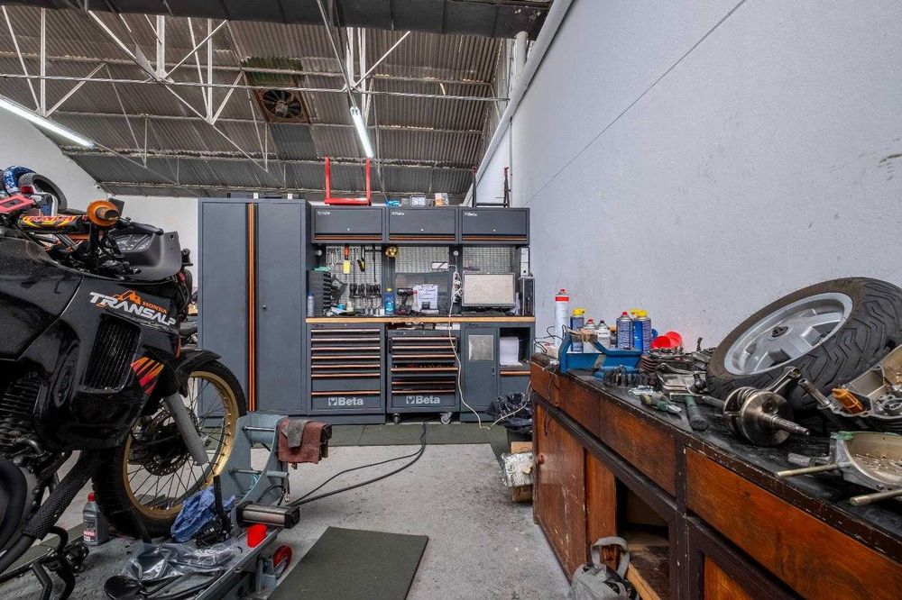 Trespasse de Stand de Motas em plena atividade