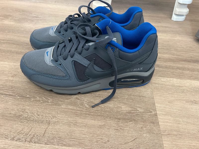Nike Air Max Azul e Cinzento