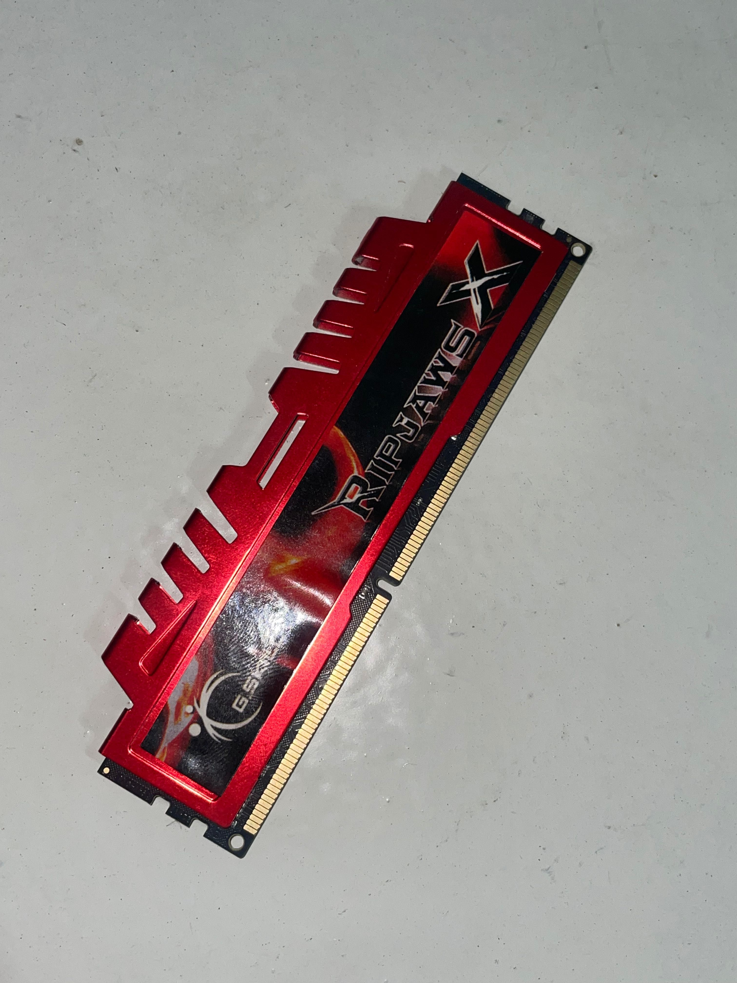 ОЗП g.skill ripjaws ddr3 1866