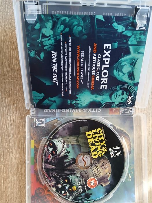 City of the Living Dead (1980) blu-ray da Arrow