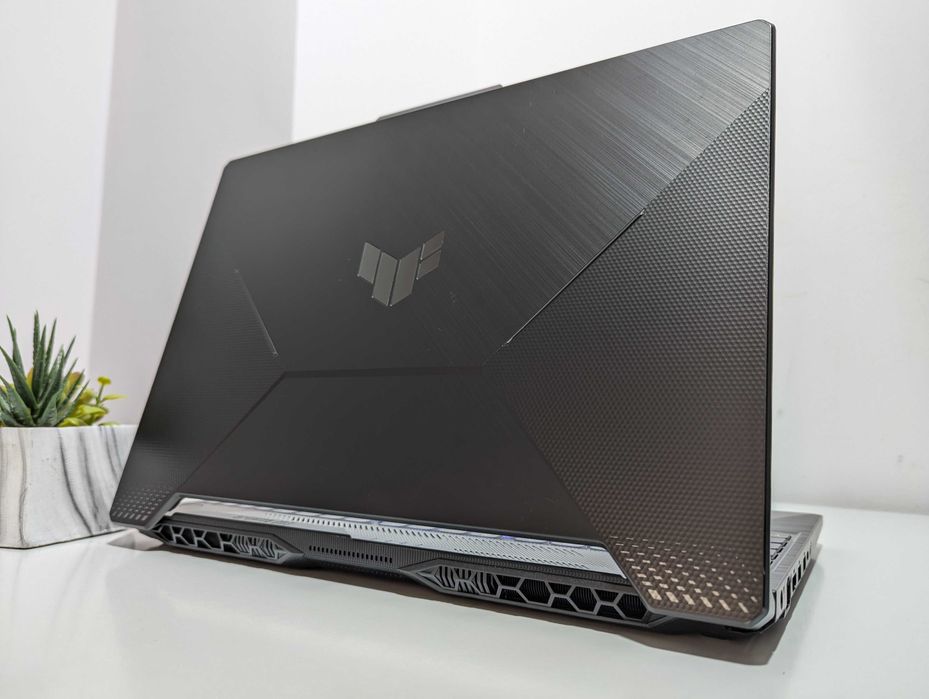 LAPTOP GAMINGOWY Asus TUF F15 NVidia GeForce RTX Intel Core komputer