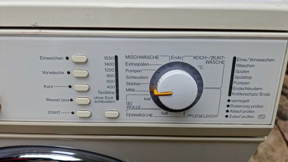 Pralka automatyczna MIELE Novotronic W973