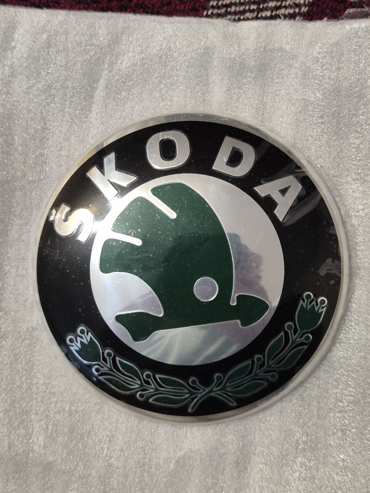 Емблема, логотип, шильдик Skoda 90 мм