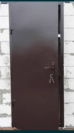 Металлические двери, двери из листовой стали, надёжные двери