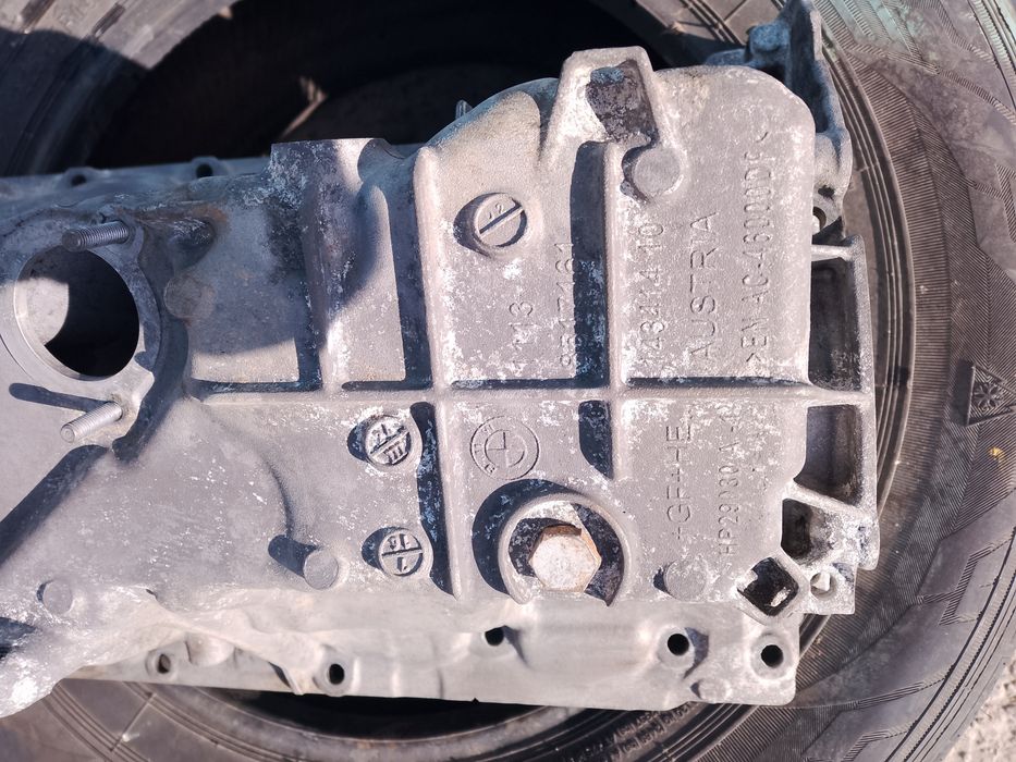 Поддон маслянный на  Bmw x5 f15