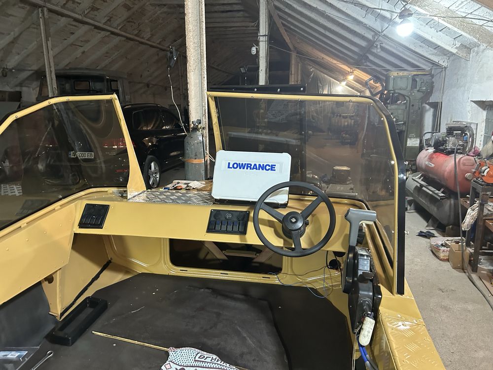 Продам лодку Казанка 5