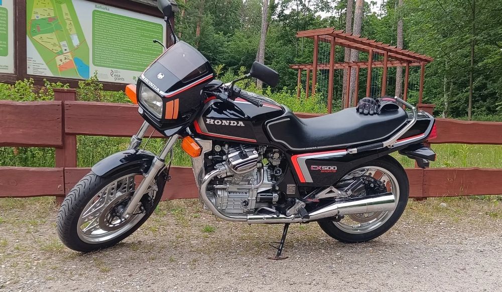 Honda cx500 eurosport cx 500 PC06