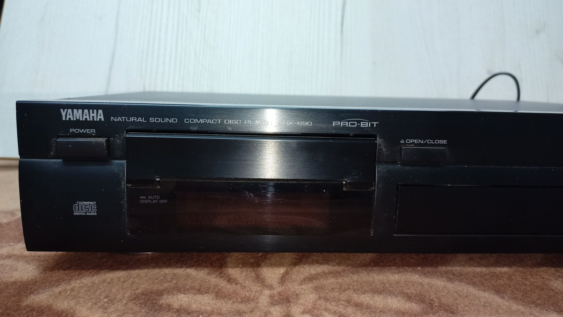 Odtwarzacz CD Yamaha CDX-890 PRO-BIT