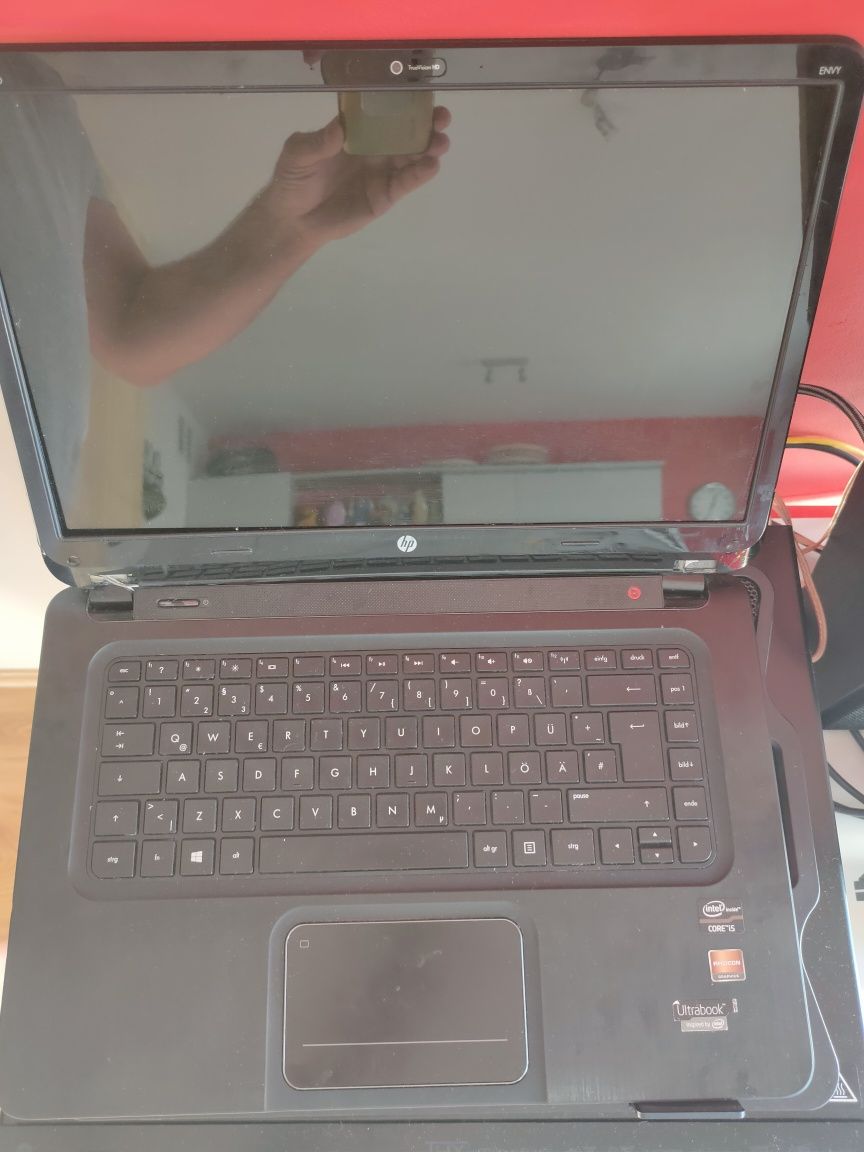 HP Notebook i5 8BG RAM dysk SSD