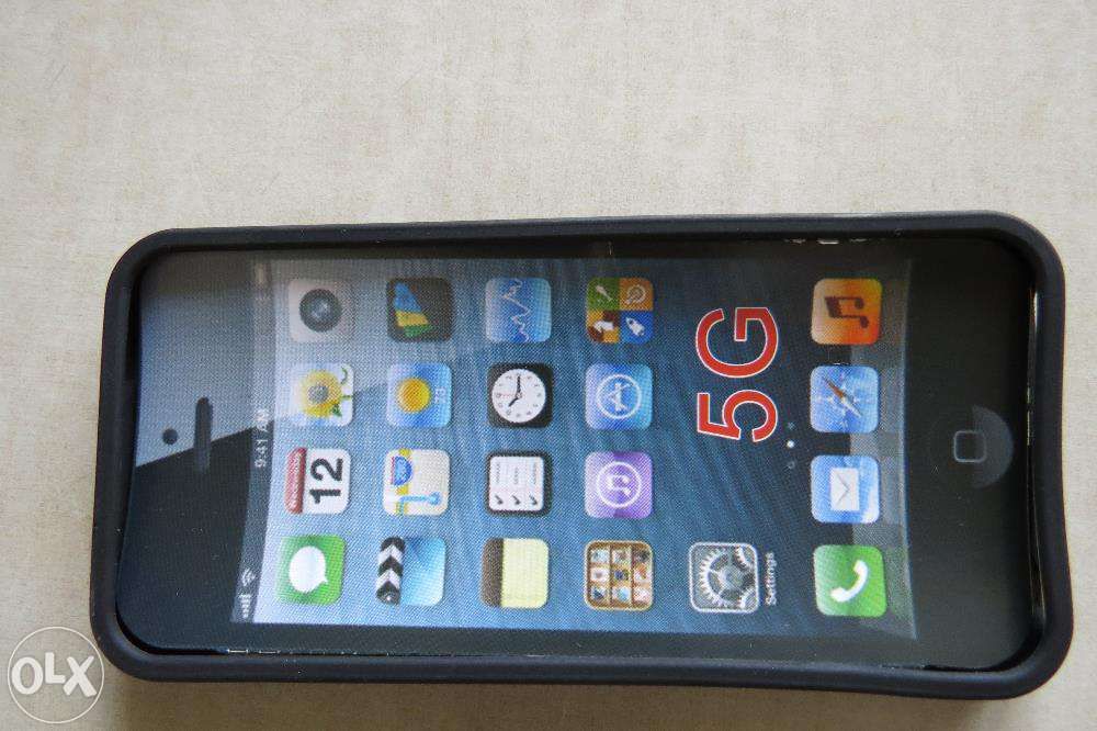 Iphone 5G etui, osłona, ubranko