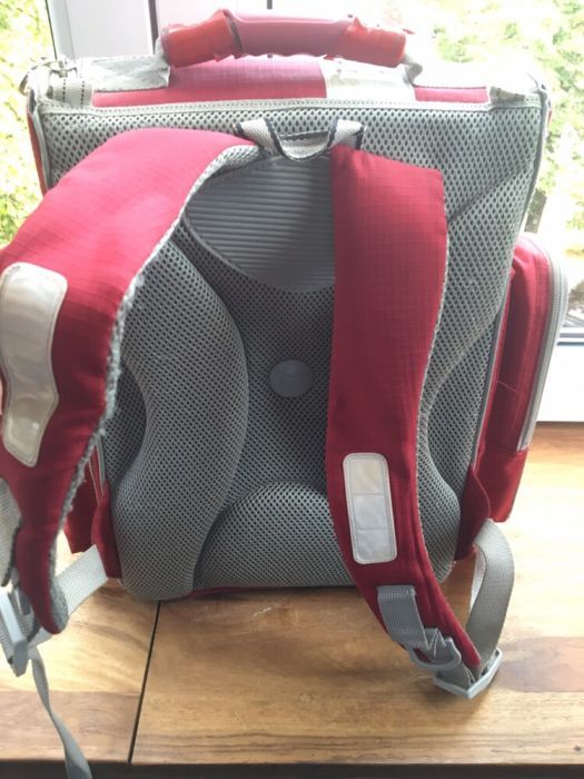 Plecak dziecięcy Tiger z wyprofilowanymi plecami tornister