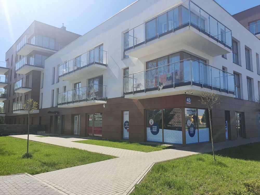 Wynajme lokal usługowy 65m2 do 140m2 Wyszków
