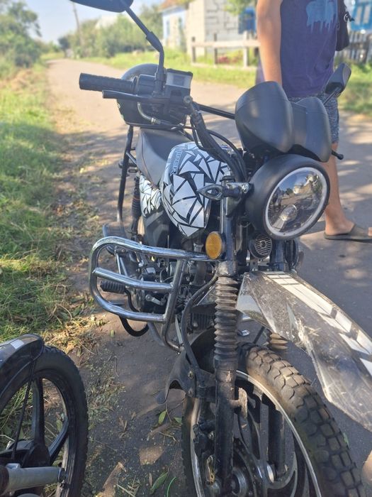 Продам мотоцикл viper v125s 2020