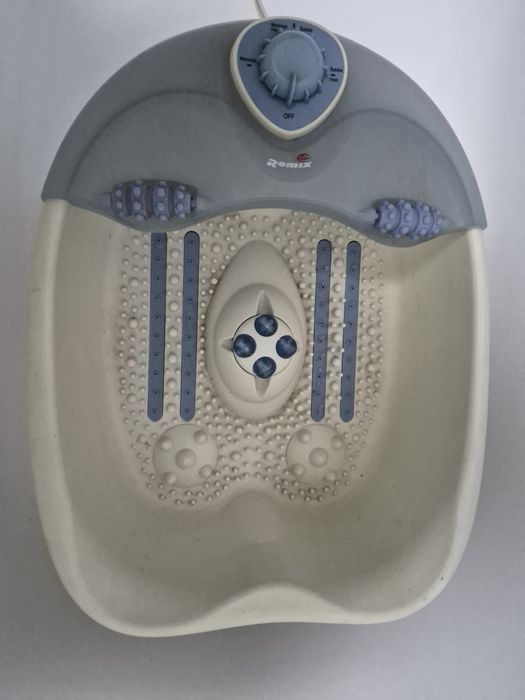 Masażer wodny do stóp