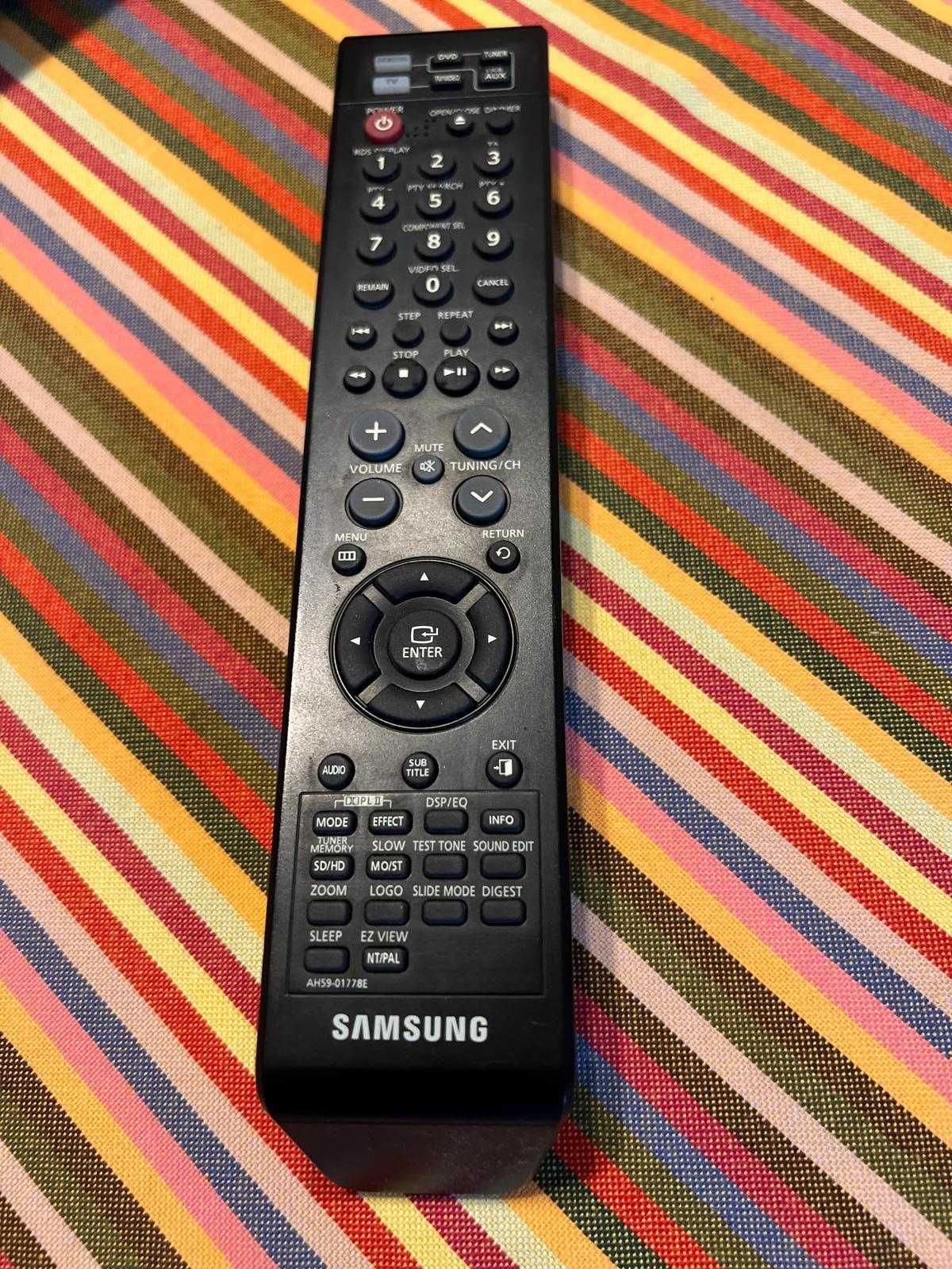 Kino Domowe Samsung HT THX 22 moc 600 W z tunerem radiowym