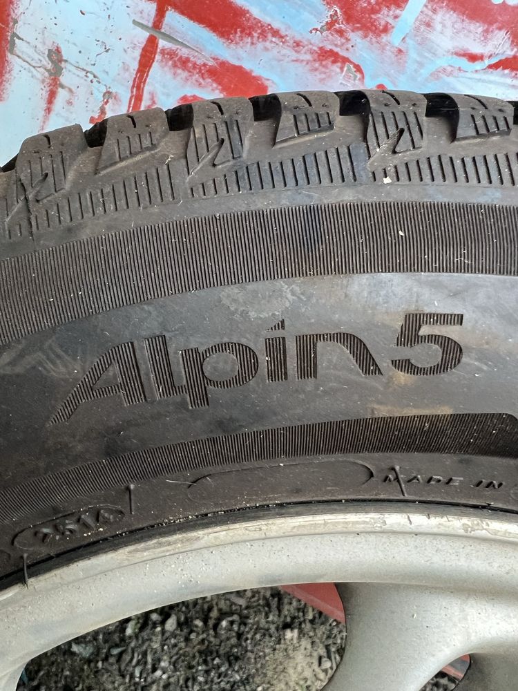 Продаються шини Michelin Alpin5 195/65/15