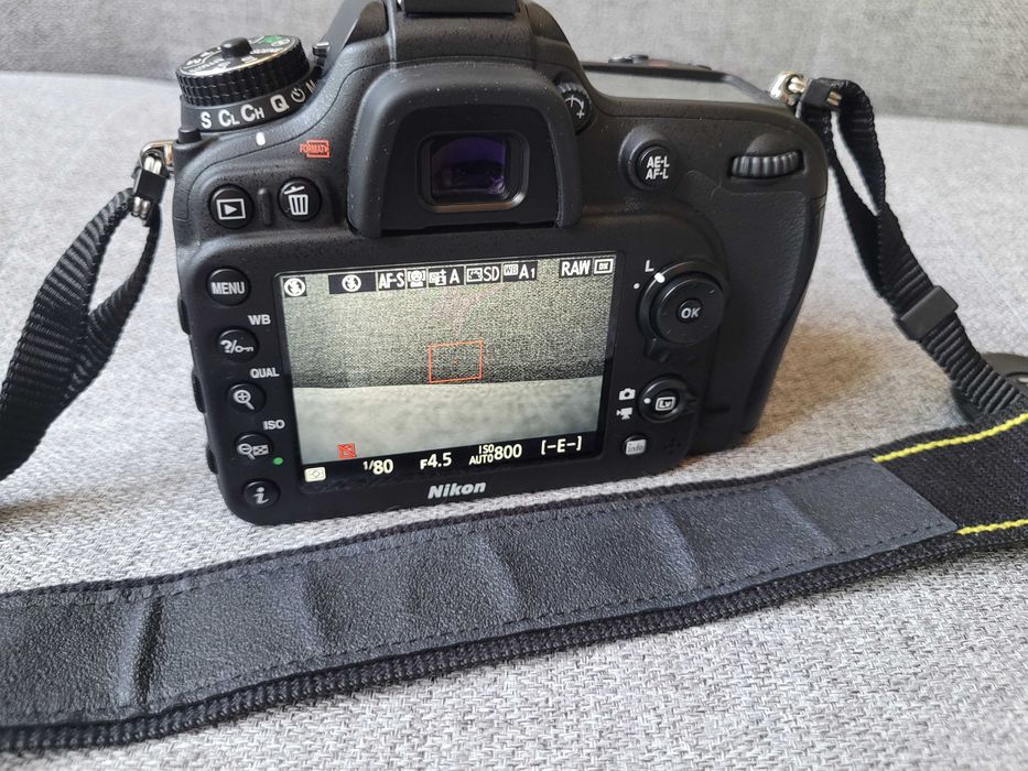 Nikon D7200 + obiektyw nikkor 18-55mm