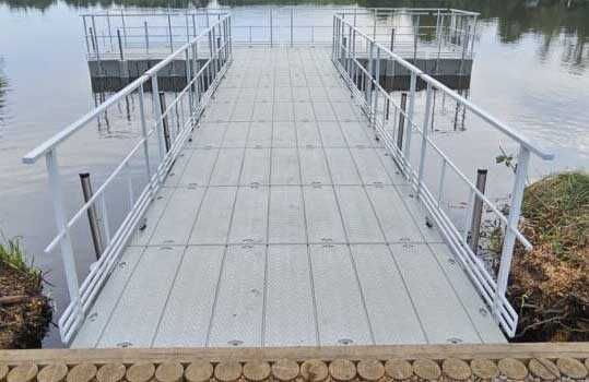 POMOST PŁYWAJĄCY MODUŁOWY Platforma pływająca 18m2
