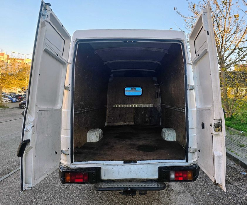 Iveco Daily 2.5d (toda reparada)
