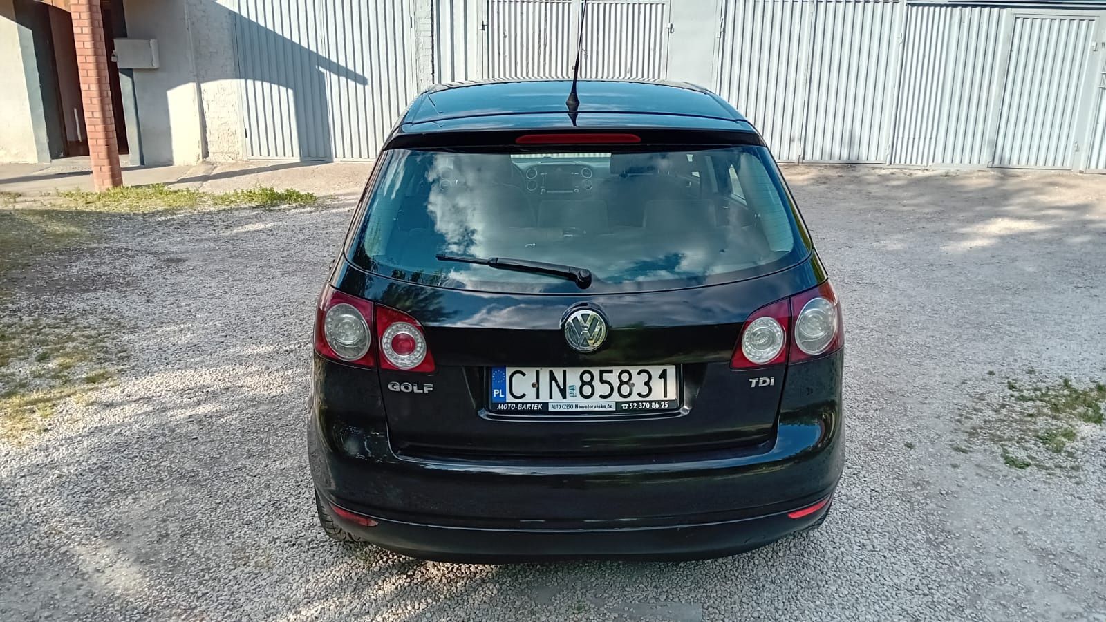 Sprzedam Golf V Plus 2006, nieuszkodzony. Długi termin OC i PT!