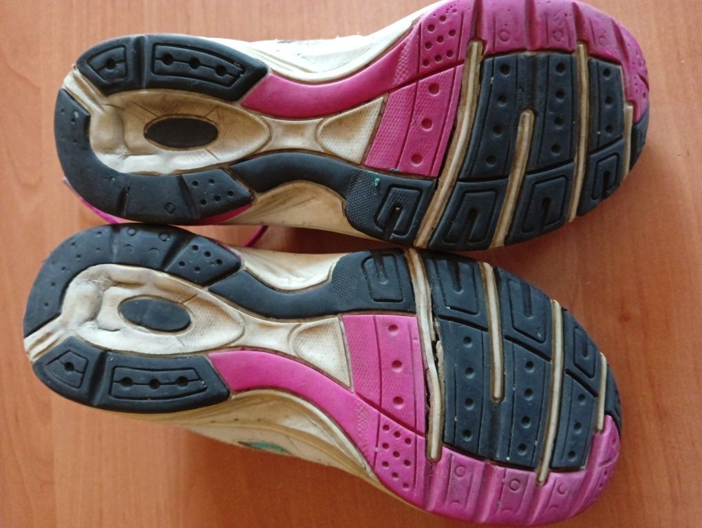 Buty sportowe rozmiar 38