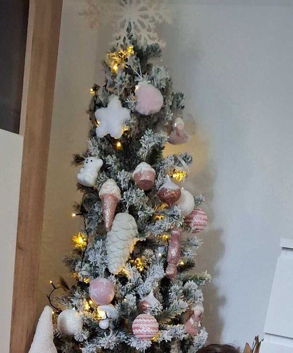 Árvore de natal com neve 180cm