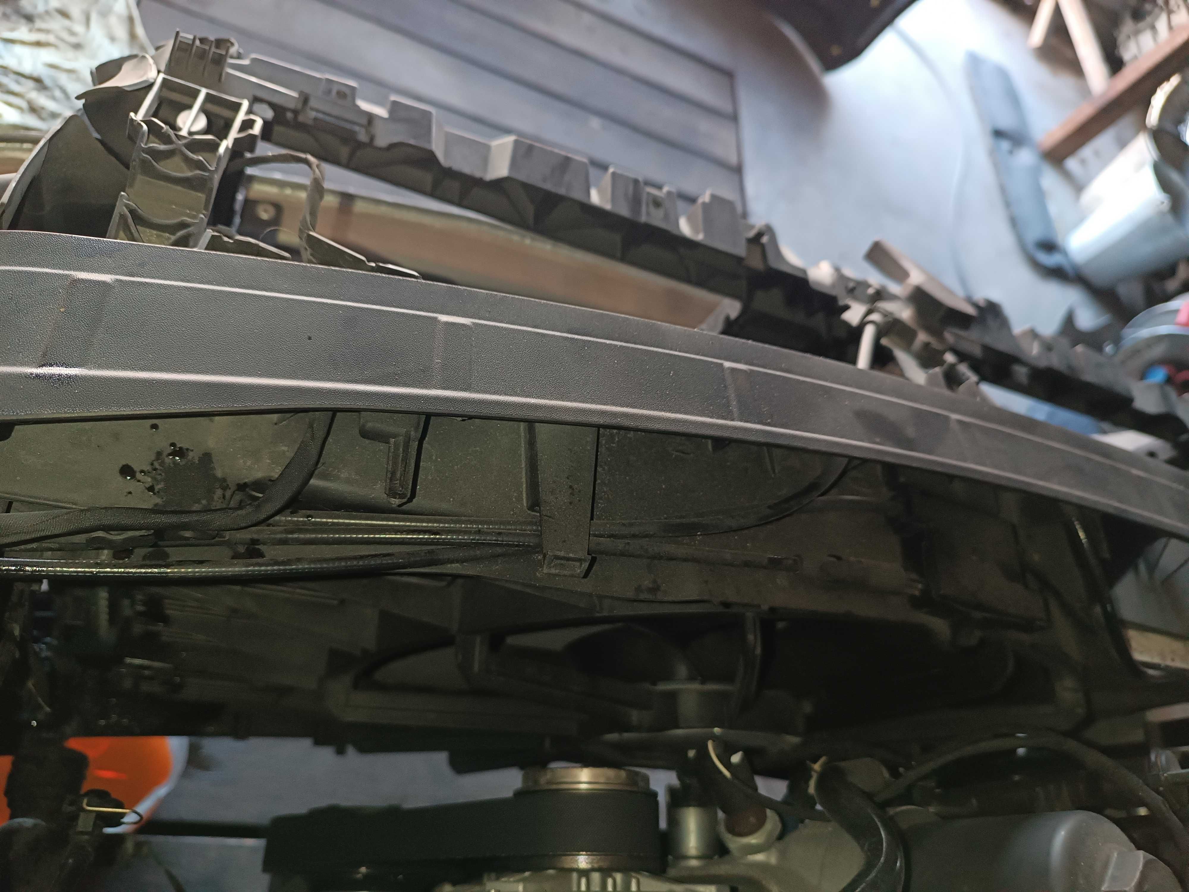 патрубок інтеркулера трубка шланг охолодженн Ауді А4 B9 Allroad Алроад