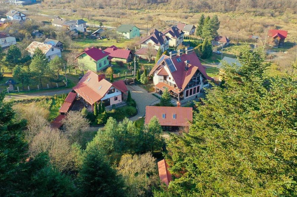 Готель / Авторський ремон / Кропивницька / Східниця