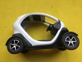 Модель автомобиля Reno Twizy 1:18.