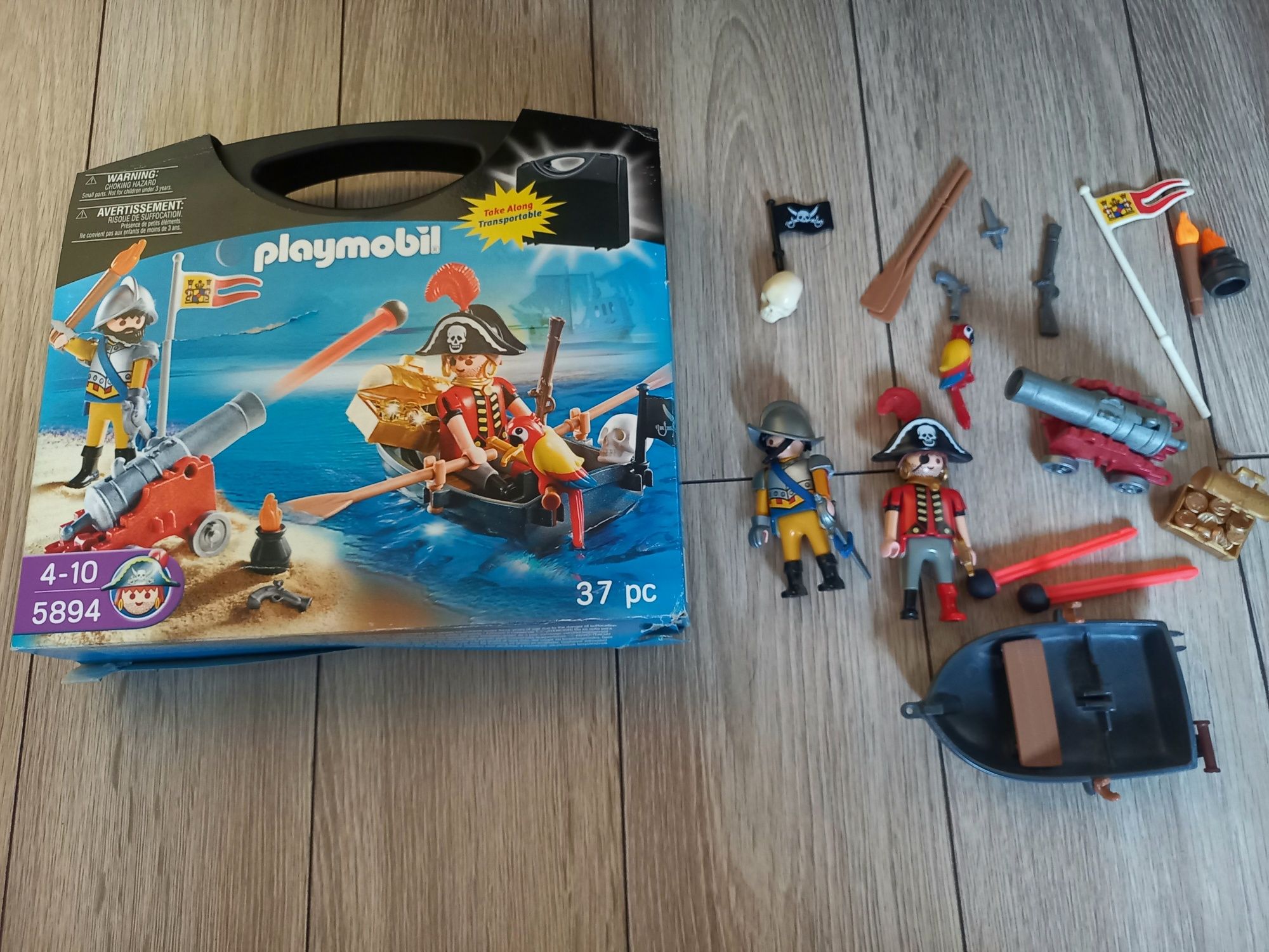 Playmobil Piraci 5894 Skrzynka: pirat z łódką, skarb, papuga, żołnierz