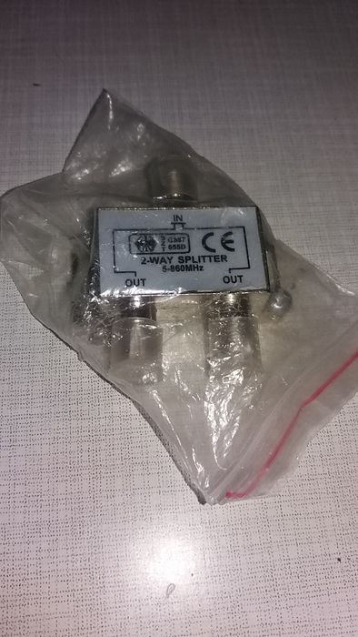Разветвитель на 2 вых. 2WAY SPLITTER