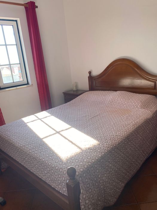 Conjunto Cama Casal e 2 mesas de cabeceira