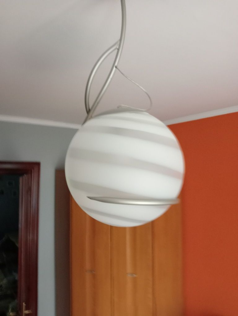 Pilnie sprzedam komplet lamp wisząca plus kinkiet