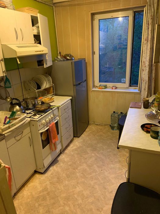Mały pokój na Winogradach (Wichrowe Wzgórze nr 8)