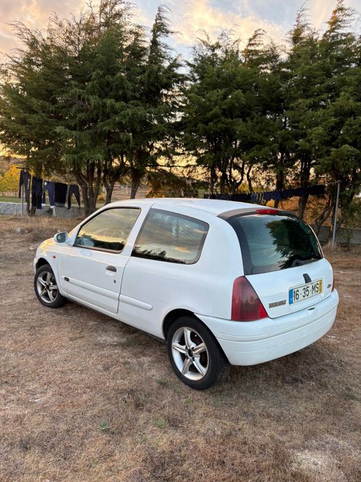 Renault clio 1900cc
