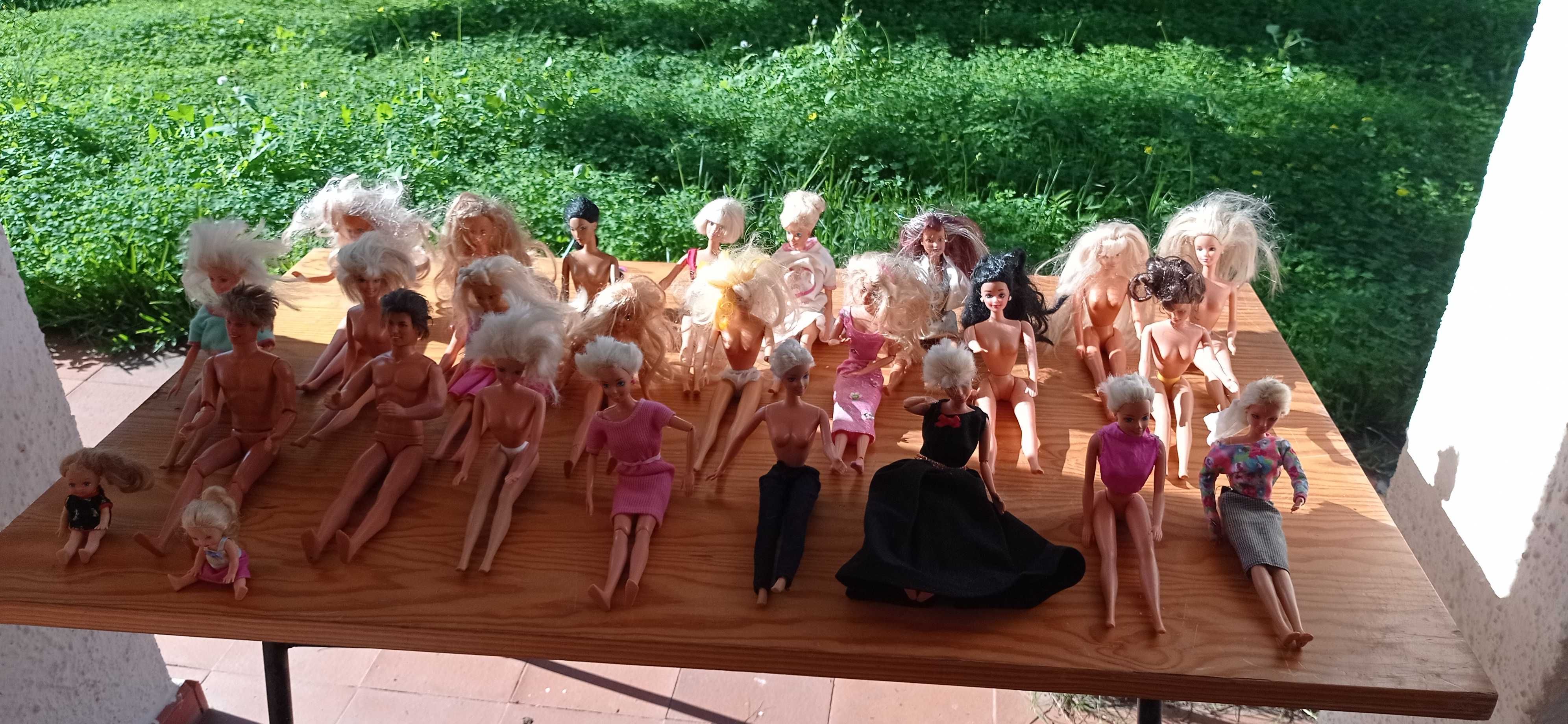 Conjunto de bonecas Barbie e Sissi + Ken e roupas e acessórios