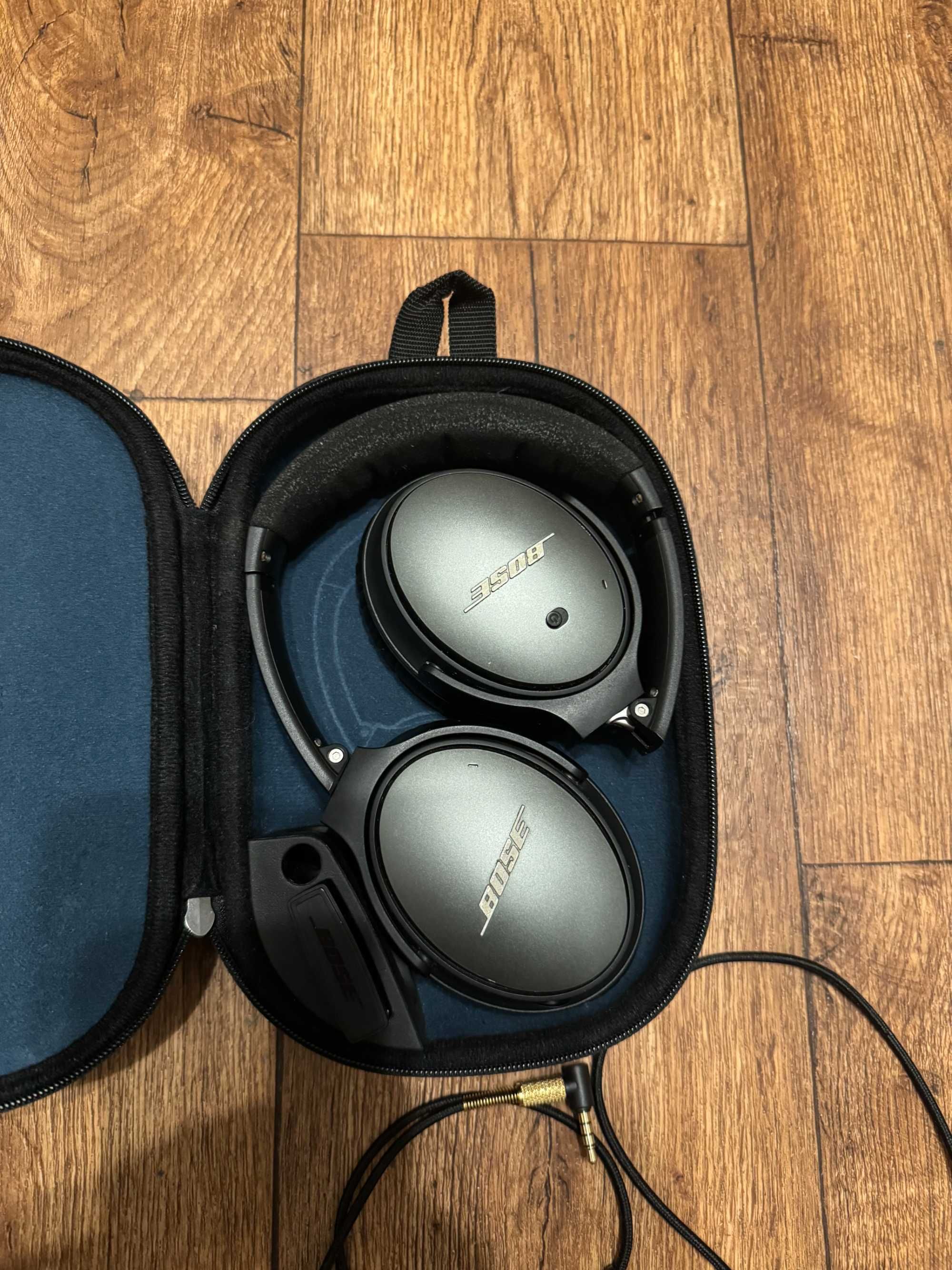 Навушники Bose QC25