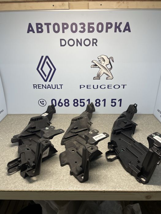 Кріплення фари Renault Megane 3 Рено Меган 3 Розборка